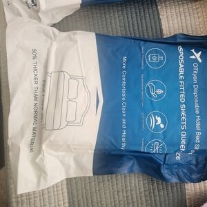 Disposable Fitted Bed Sheets - Blue and White